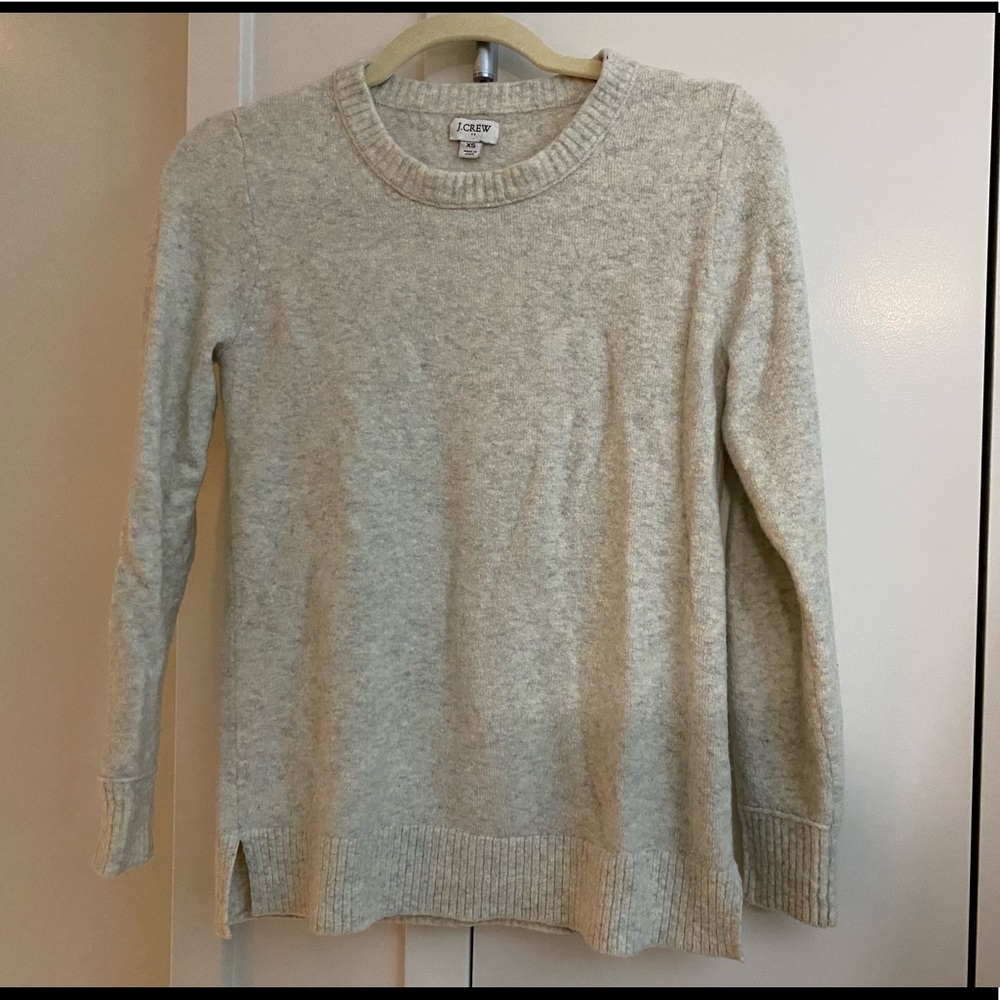 J Crew Crewneck sweater in extra-soft yarn / XS